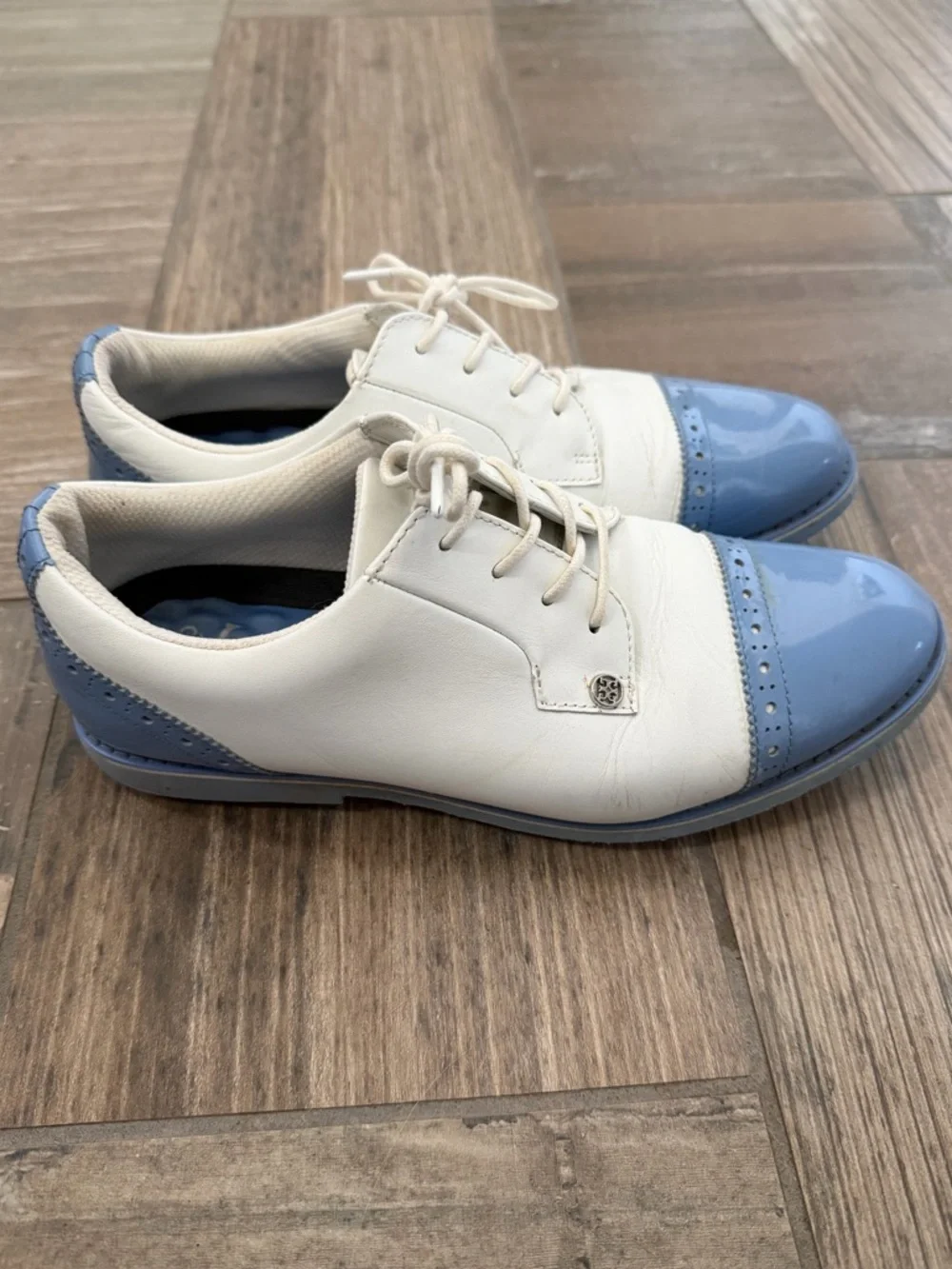 FORE Women's Cap Toe Gallivanter golf shoes size 9.5